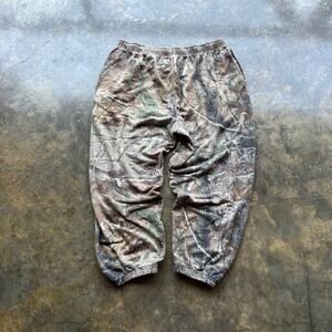 Vintage Y2K Baggy Realtree Camo Sweatpants